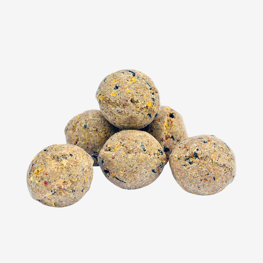 Peckish Natural Balance Energy Balls Bird Food Box Of 50 Balls 5060235445323 2